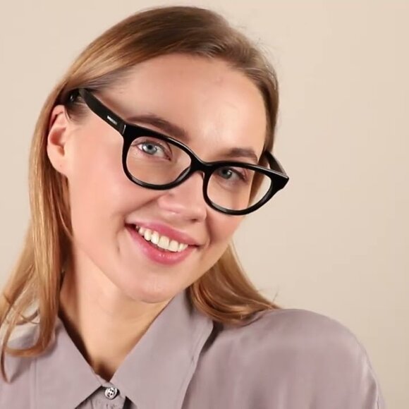 Burberry BE2375 3024 Cat Eye Eyeglasses 53mm – Transparent - Picture 2 of 11